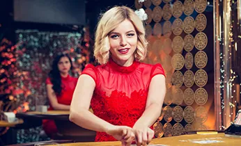 Đá gà cựa dao với những cú ra đòn hiểm hóc